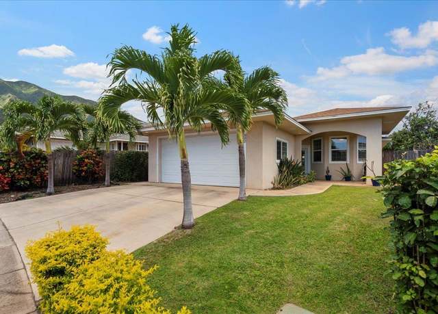 Property at 302 Kama St, Wailuku, HI 96793, 3 beds, 2 baths
