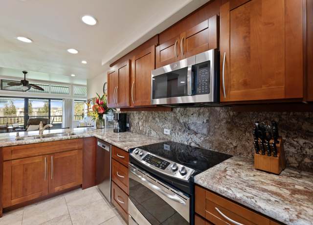 Property at 100 Ridge Rd #723, Lahaina, HI 96761, 1 bed, 2 baths