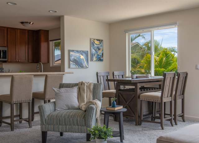 Property at 24 Kakawahie St #82, Wailuku, HI 96793, 3 beds, 2.5 baths