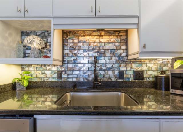 Property at 3750 L. Honoapiilani Rd #308, Lahaina, HI 96761, 2 beds, 2 baths
