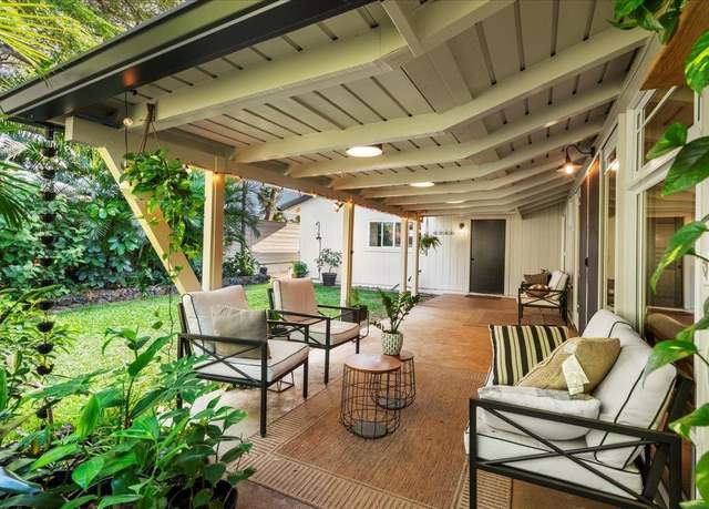 Property at 5000 Lower Honoapiilani Rd, Lahaina, HI 96761-1625, 4 beds, 3 baths