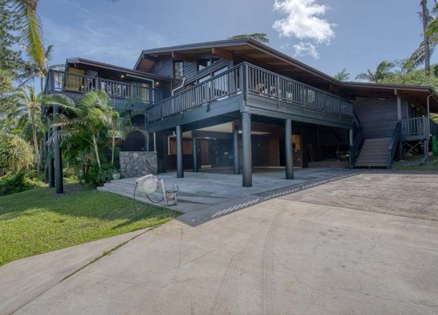 Property at 4080 Aliikoa Pl, Haiku, HI 96708, 4 beds, 3 baths