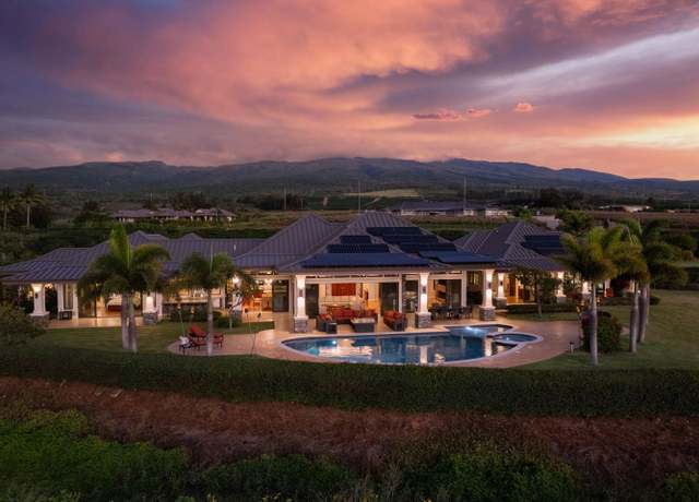 Property at 999 Aina Mahiai St, Lahaina, HI 96761, 6 beds, 4.5 baths