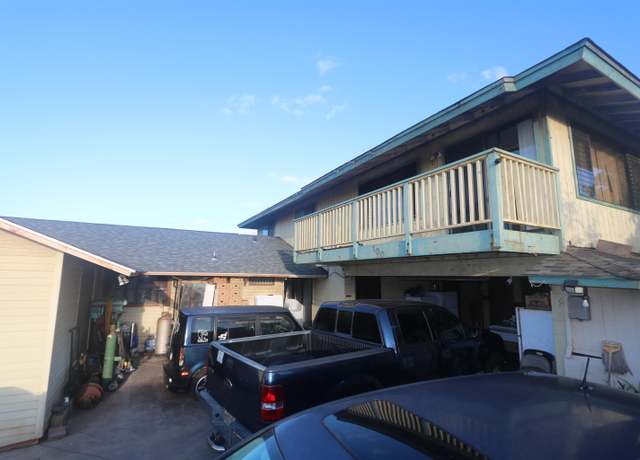 Property at 100 Kuula St, Kahului, HI 96732, 9 beds, 4 baths