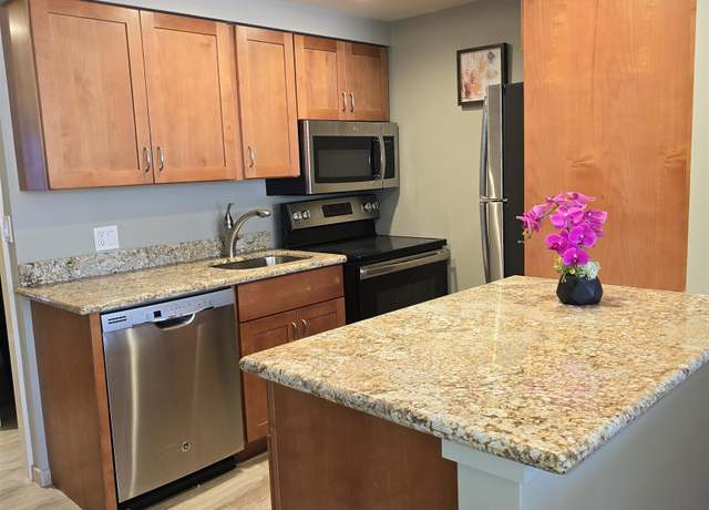 Property at 475 Front St #220, Lahaina, HI 96761, 1 bath