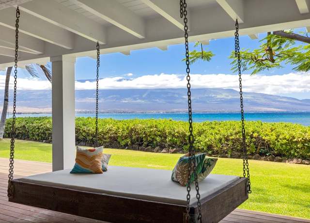 Property at 210 Hauoli St, Wailuku, HI 96793, 2 beds, 2 baths
