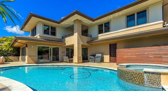 Photo of 143 Keoneloa St, Wailuku, HI 96793-0241