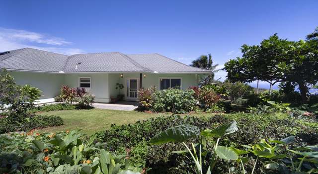 Photo of 555 Kaukini Loop, Wailuku, HI 96793