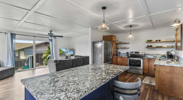 Photo of 573 Pili Loko St, Paia, HI 96779