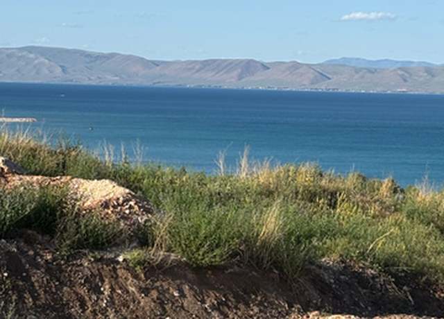 Property at 284 W Moonlight Dr #59, Garden City, UT 84028