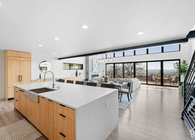 Property at 707 E 9th Ave, Salt Lake City, UT 84103, 4 beds, 3.5 baths