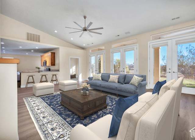 Property at 728 N Bandolier Ln, Washington, UT 84780, 4 beds, 3 baths