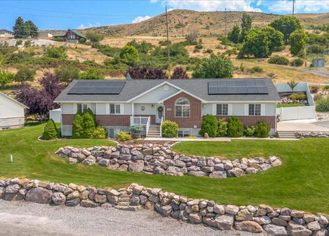Property at 12 N 500 E, Richmond, UT 84333, 6 beds, 3 baths