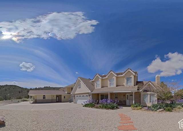 Property at 1215 W Emerald Dr, St. George, UT 84770, 6 beds, 5 baths
