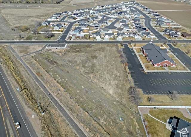 Property at 3281 W 700 S, Syracuse, UT 84075