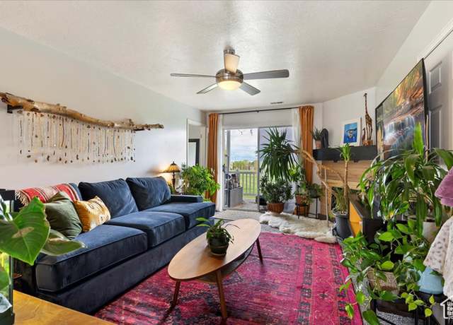 Property at 5285 S 2800 W Unit 1D, Roy, UT 84067, 3 beds, 2 baths