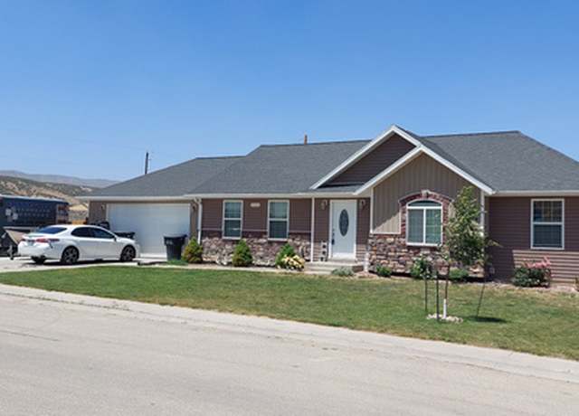 Property at 4234 W 700 N, Vernal, UT 84078, 3 beds, 3 baths