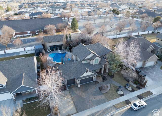 Property at 3643 W 12125 S, Riverton, UT 84065, 6 beds, 4.5 baths