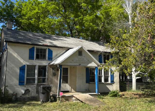 Property at 592 W Utah Ave, Payson, UT 84651, 2 beds, 1 bath