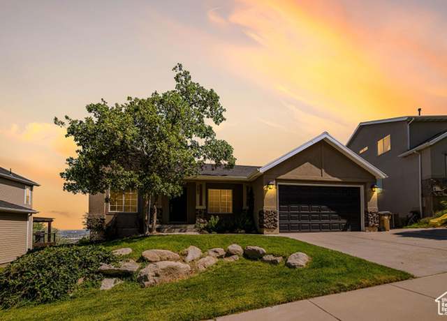 Property at 383 E Manti Dr S, Draper, UT 84020, 5 beds, 3 baths