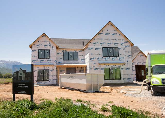 Property at 387 S 7900 St E #13, Huntsville, UT 84317, 4 beds, 5.5 baths