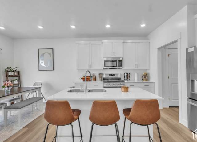 Property at 631 W 550 N, Smithfield, UT 84335, 3 beds, 2.5 baths