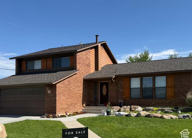 Property at 120 E Deseret Cir, Grantsville, UT 84029, 4 beds, 4 baths