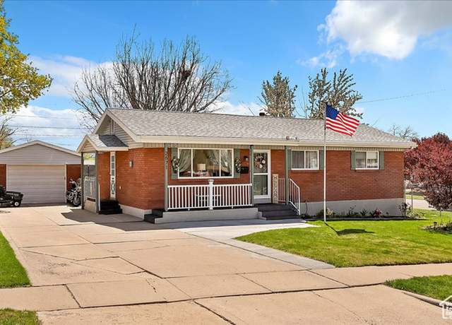 Property at 2671 W 4900 S, Roy, UT 84067, 4 beds, 2 baths