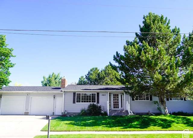 Property at 260 W 4th S, Soda Springs, ID 83276, 4 beds, 3 baths