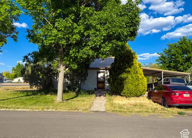 Property at 198 N 200 W, Gunnison, UT 84634, 2 beds, 1 bath