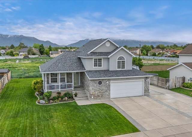 Property at 5572 S 4075 W, Roy, UT 84067, 4 beds, 3.5 baths