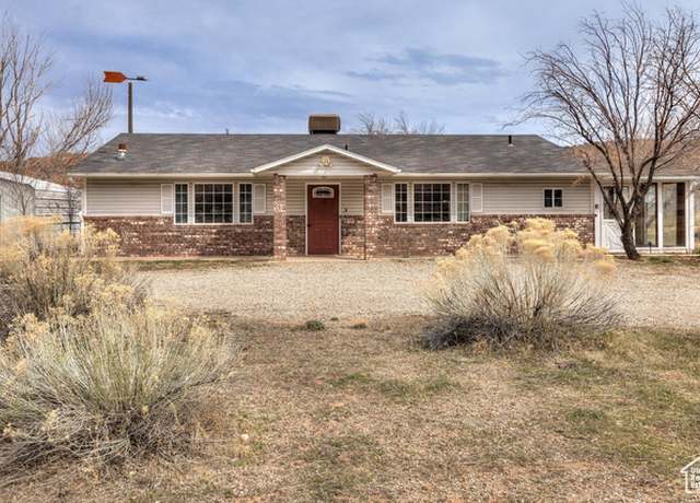 Property at 3971 S Spanish Valley Dr, Moab, UT 84532, 3 beds, 2 baths