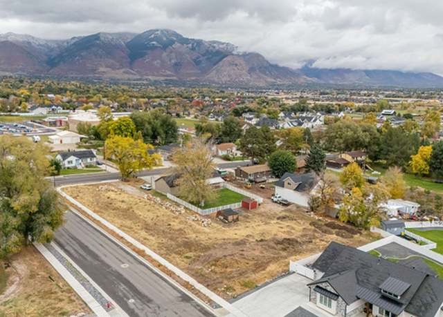 Property at 1003 W 3350 N, Pleasant View, UT 84414