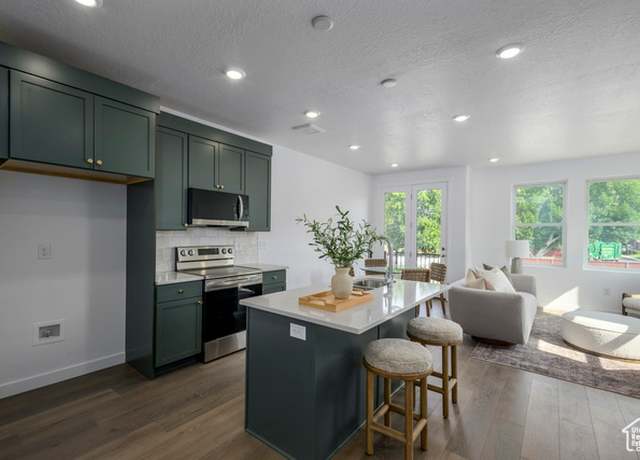 Property at 247 W 430 N Unit 2-12, Salt Lake City, UT 84103, 2 beds, 1 bath