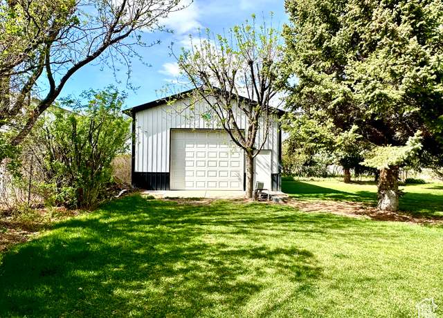 Property at 1895 E 3500 S, Vernal, UT 84078, 3 beds, 2 baths