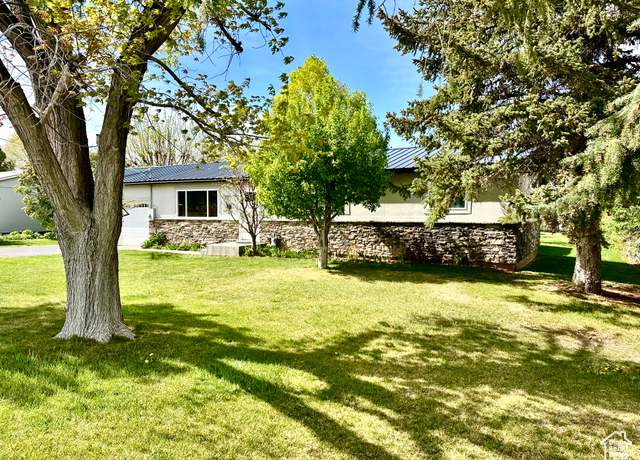 Property at 1895 E 3500 S, Vernal, UT 84078, 3 beds, 2 baths