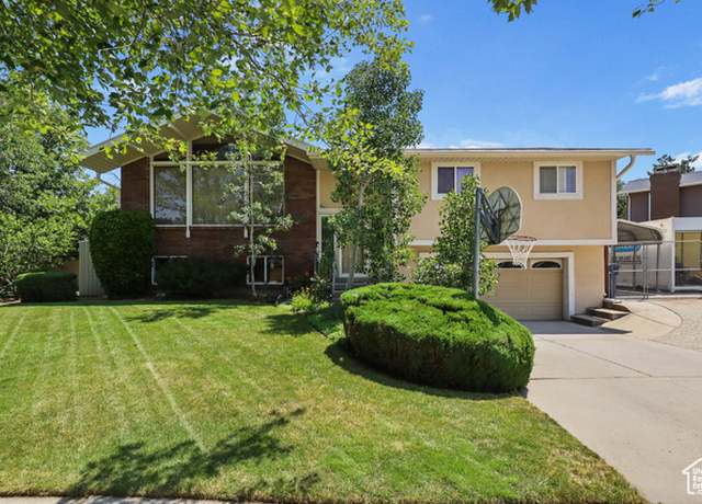 Property at 8531 S Treasure Mountain Dr, Sandy, UT 84093, 5 beds, 3 baths