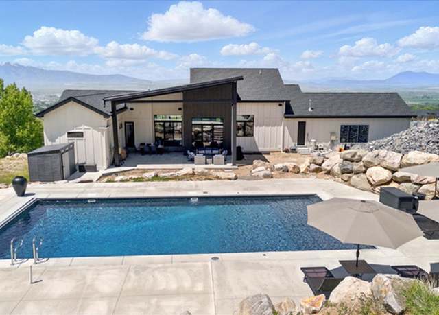 Property at 2940 Naomi Dr, North Logan, UT 84341, 5 beds, 5.5 baths
