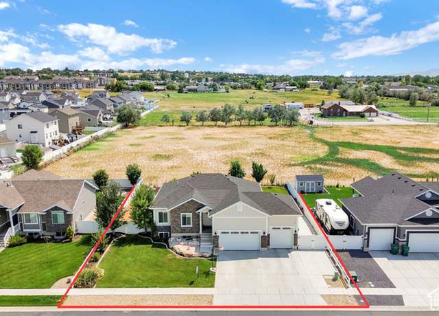 Property at 2515 W 3375 S, West Haven, UT 84401, 5 beds, 3 baths