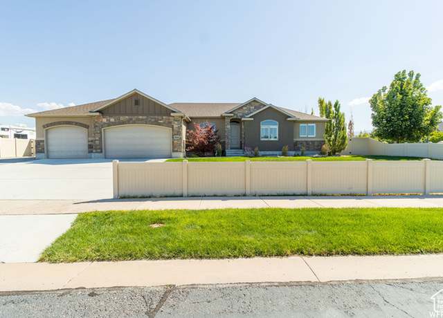 Property at 614 E Sleigh Ride Ln, Grantsville, UT 84029, 5 beds, 3 baths