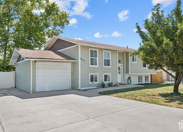 Property at 1949 W 1620 N, Layton, UT 84041, 5 beds, 2 baths