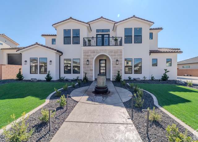 Property at 3092 E 2110 St S, St. George, UT 84790, 6 beds, 3.5 baths
