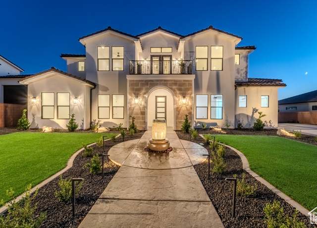 Property at 3092 E 2110 St S, St. George, UT 84790, 6 beds, 3.5 baths