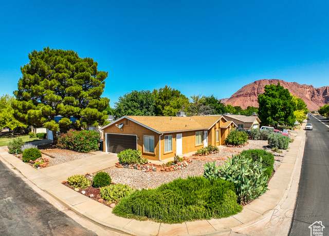 Property at 562 S 400 E, Ivins, UT 84738, 3 beds, 2.5 baths