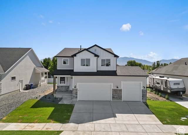 Property at 2831 S Allison Way #110, Syracuse, UT 84075, 4 beds, 2.5 baths