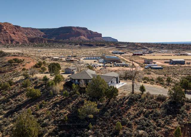 Property at 655 S Hillside Dr, Kanab, UT 84741, 3 beds, 2 baths