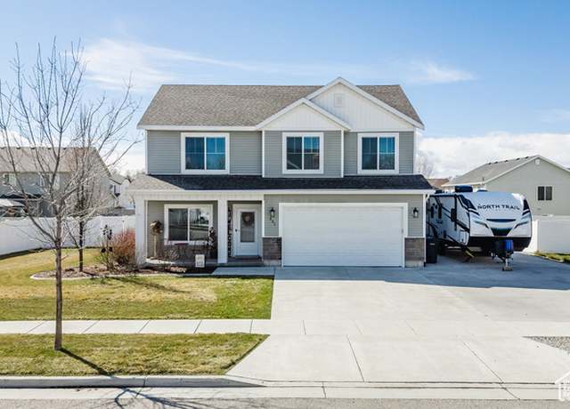 Property at 802 W 1060 S, Logan, UT 84321, 4 beds, 2.5 baths