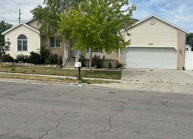 Property at 3086 S Fernbush Dr, Magna, UT 84044, 6 beds, 4 baths