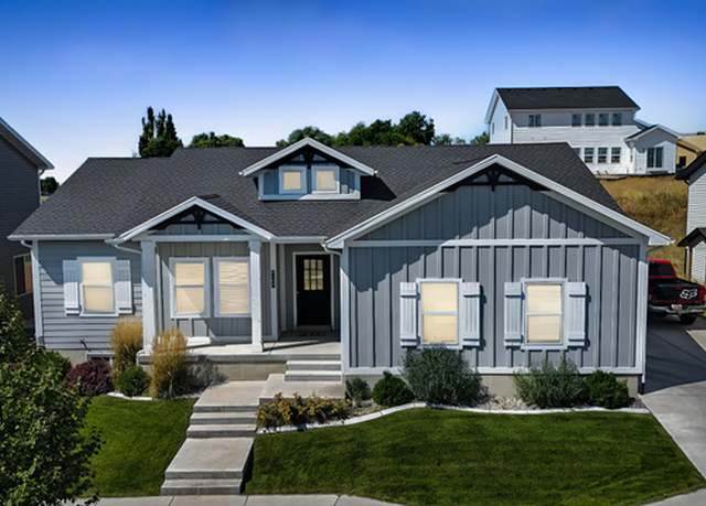 Property at 798 W 50 N, Hyrum, UT 84319, 3 beds, 2 baths
