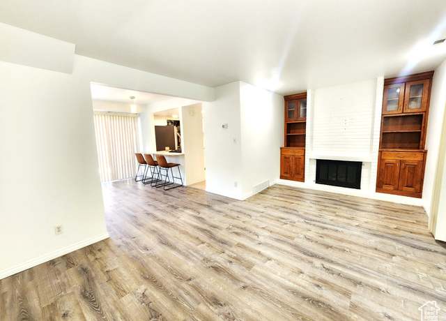 Property at 5423 S Tonalea Dr, Murray, UT 84107, 2 beds, 1.5 baths